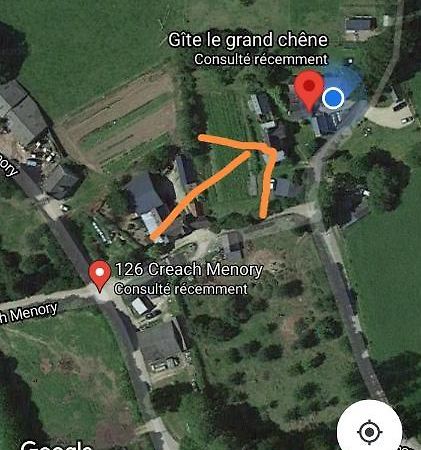 Le Gite "Le Grand Chene" Le Cloitre-Saint-Thegonnec Exterior photo